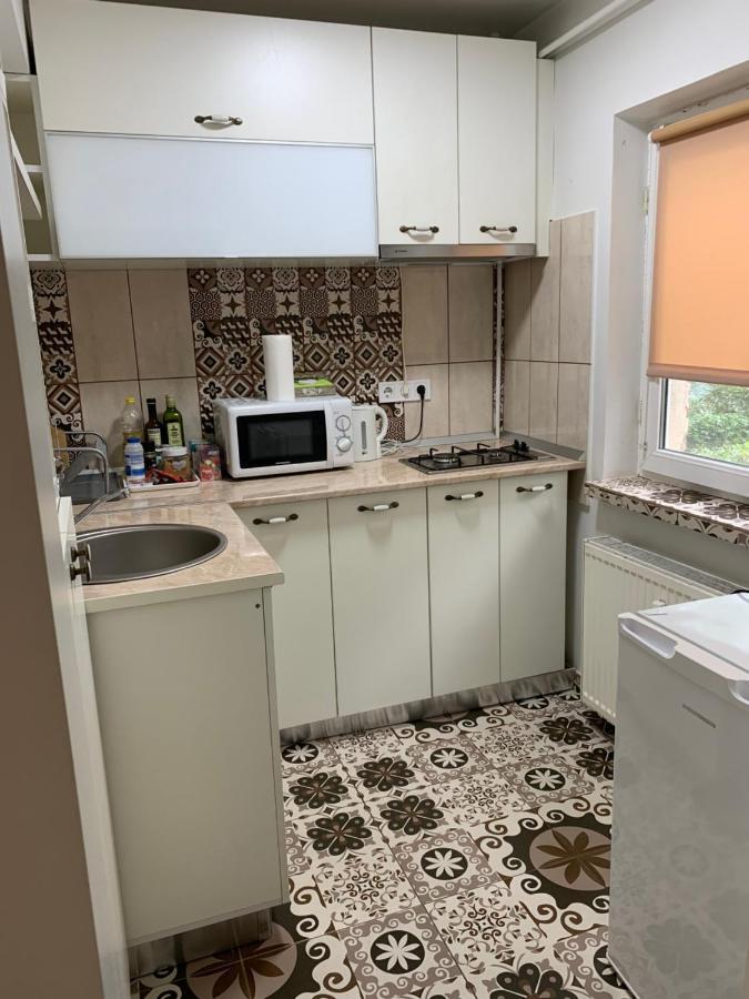 Cozy Apartment In A Quiet Area 克拉奥华 外观 照片